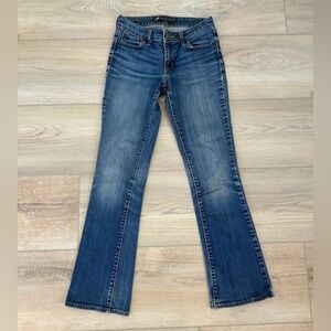Levi's Mid Rise Boot Demi Curve Jeans: Size 26/2